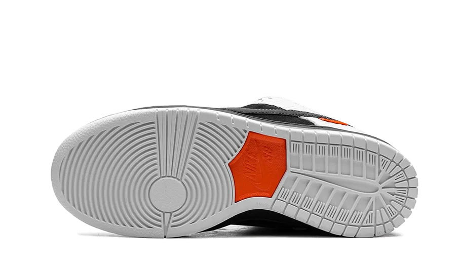 Nike SB Dunk Low TIGHTBOOTH