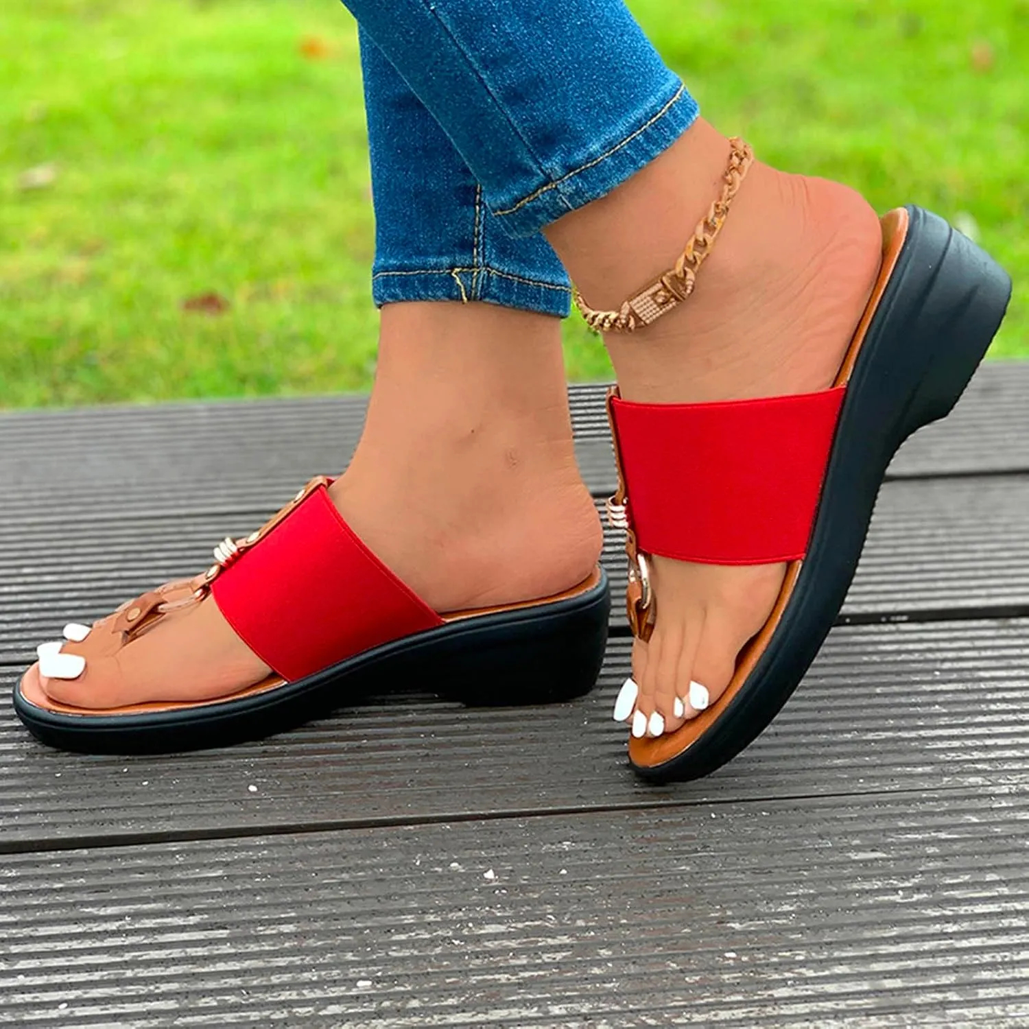 Women's Sandals Fashion Thong Sandal Summer Dress Platform Sandals Rhinestone Flip Flops Slippers Beach Walking Shoes2